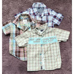 Lot of (3) Boys Short Sleeve Plaid Button Down Shirts - Size 3/3T